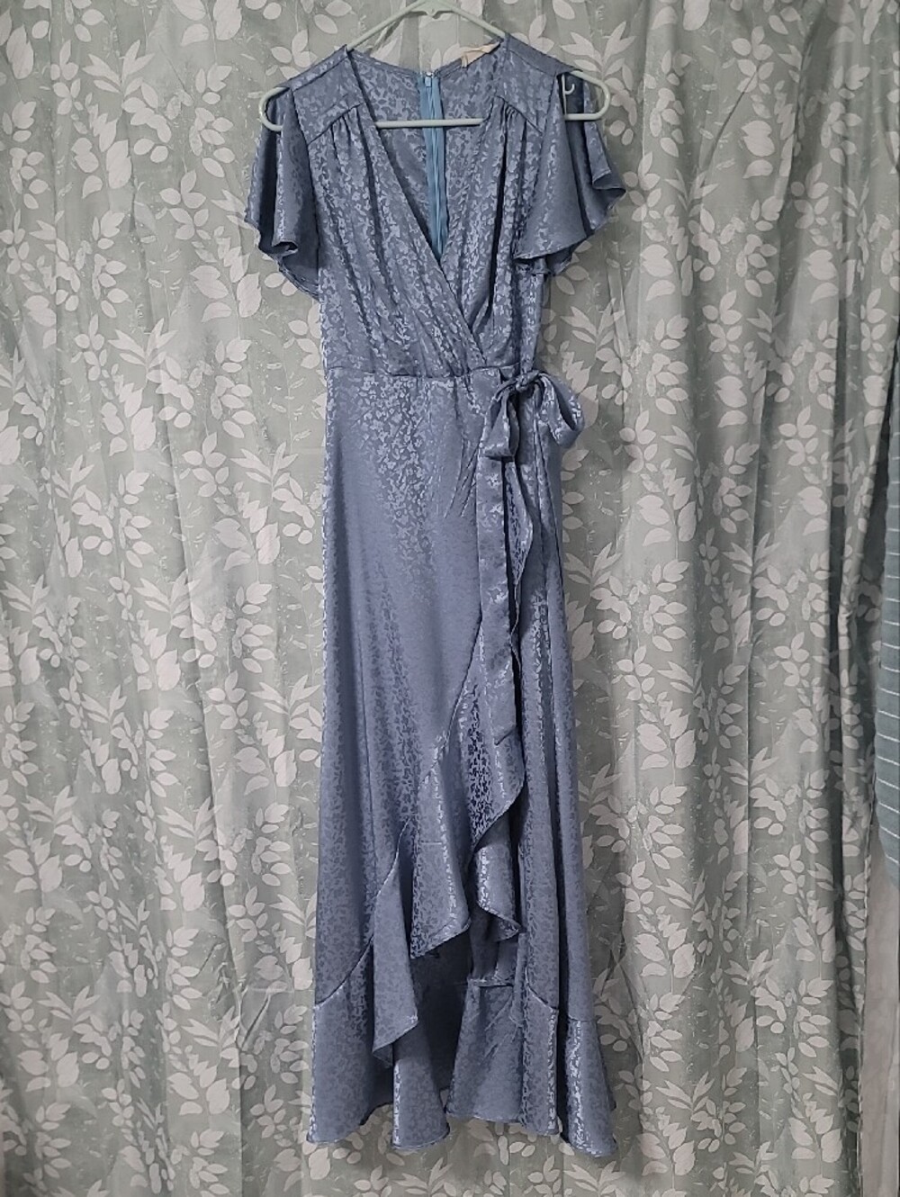 Elegant Blue Ruffle Maxi Dress - Picture 3 of 4